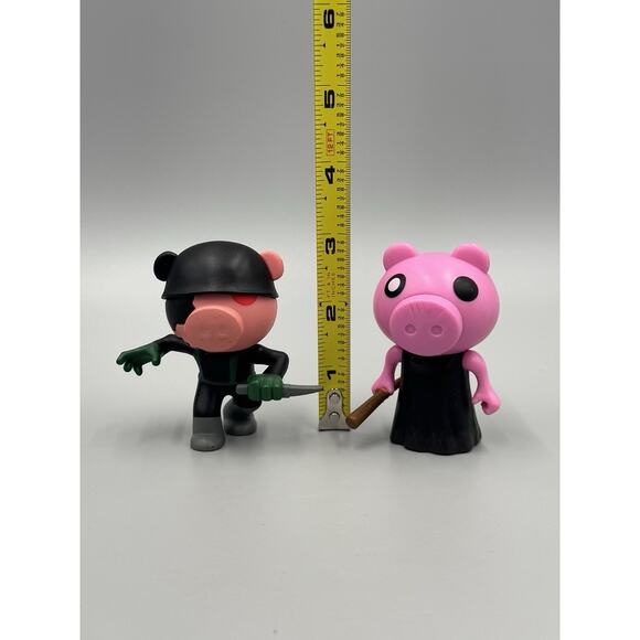 ROBLOX Piggy Action Figure Set Of 2 Includes Outpost Soldier - Picture 2 of 8